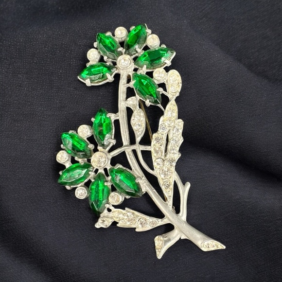 1930s Art Deco Czech Glass Pot Metal Flower Brooch Pin Foil Back Huge Nice Green - Picture 1 of 16